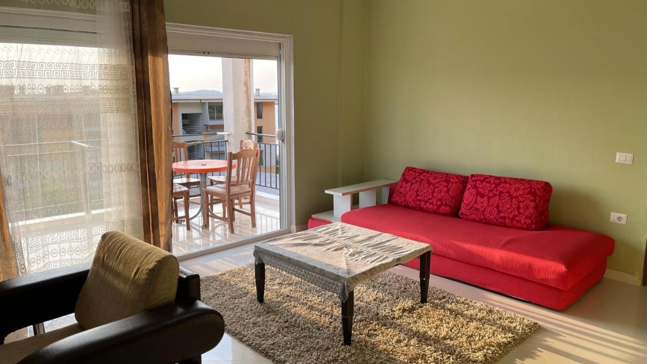 Vlorë Azure Apartments By Kondo Stays מראה חיצוני תמונה