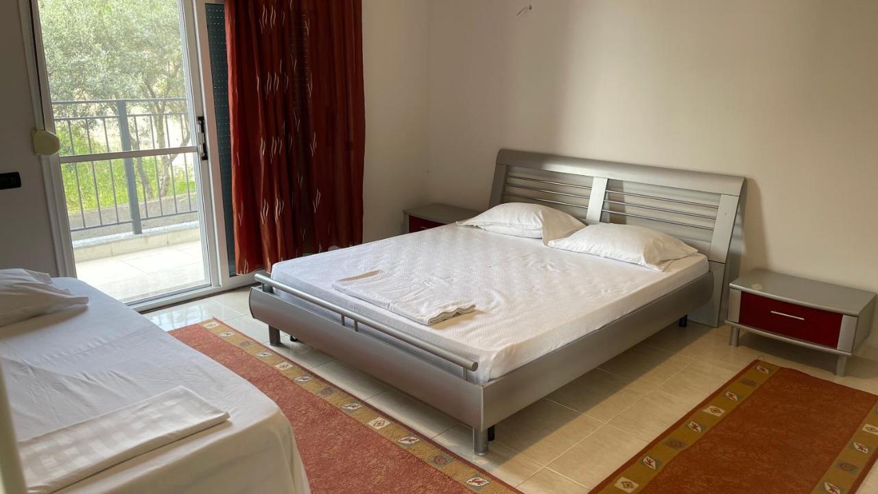 Vlorë Azure Apartments By Kondo Stays מראה חיצוני תמונה